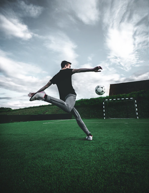 Sponsoring football